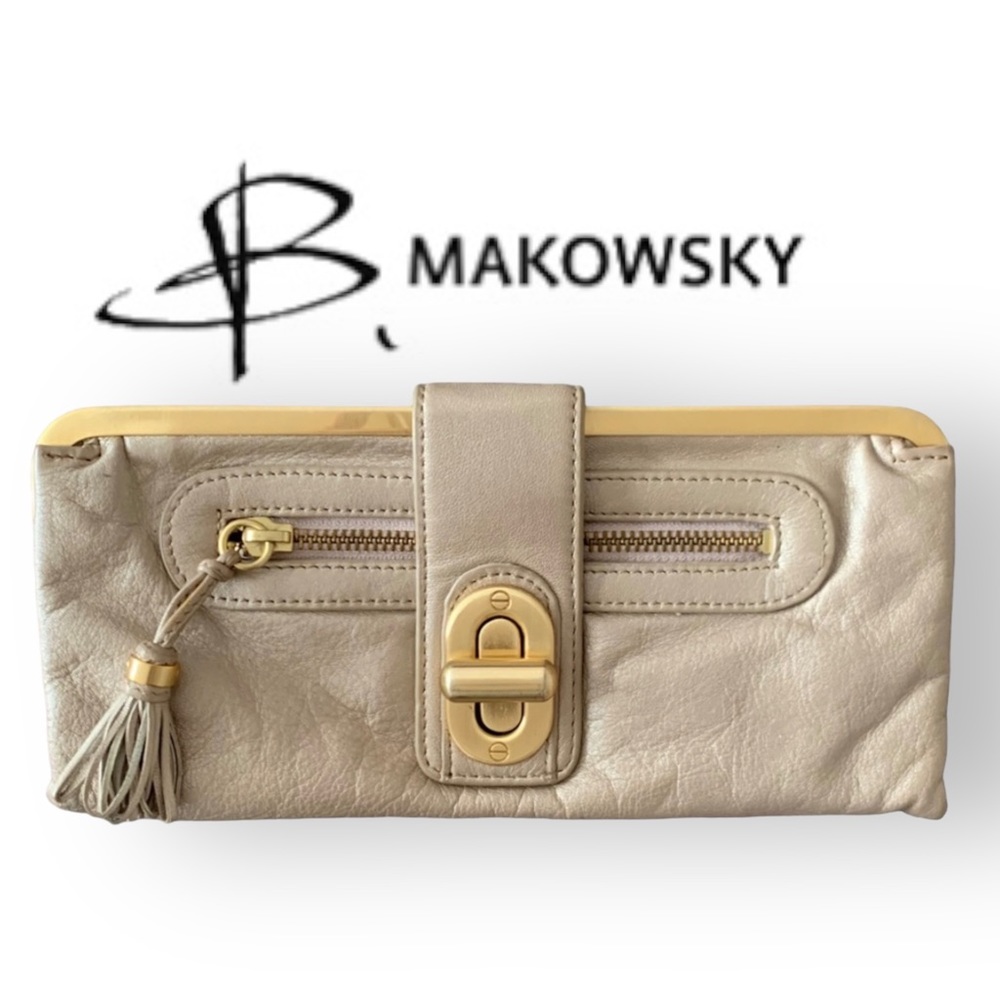 B. Makowsky Gold Tone Leather Clutch Bag